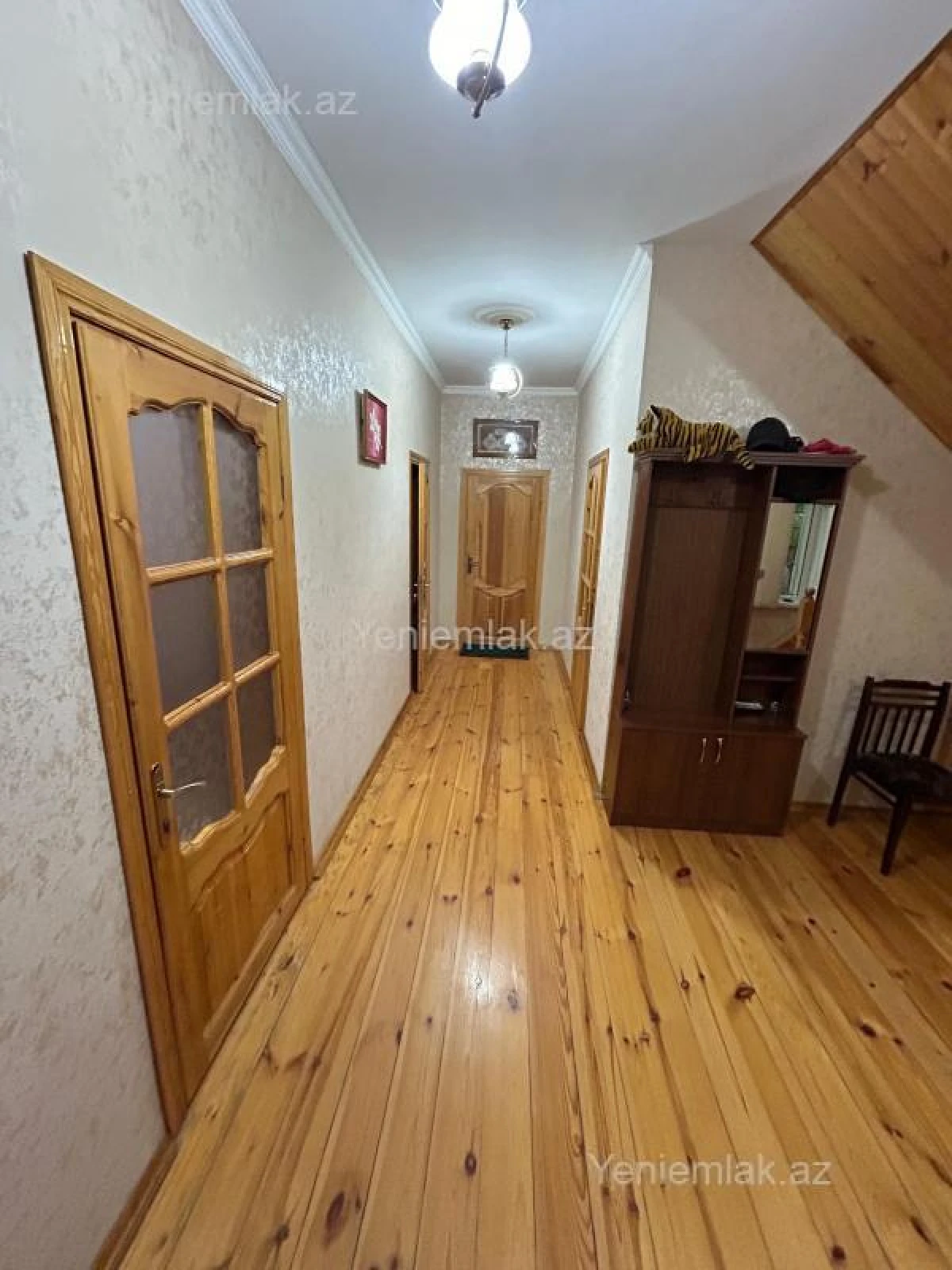 Satılır 6 otaqlı həyət evi 170 m²