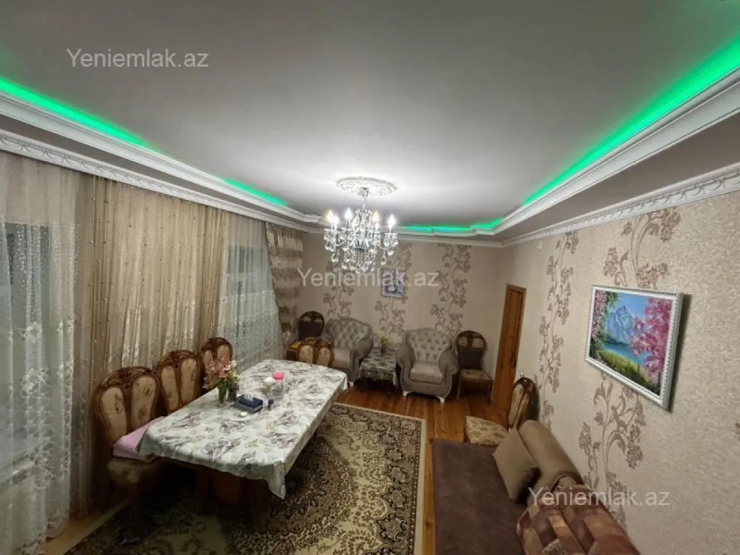 Satılır 6 otaqlı həyət evi 170 m²