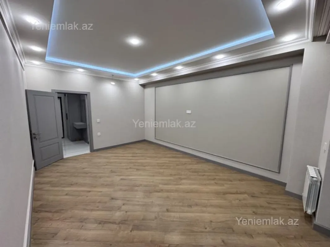 Satılır 3 otaqlı yeni tikili 110 m²