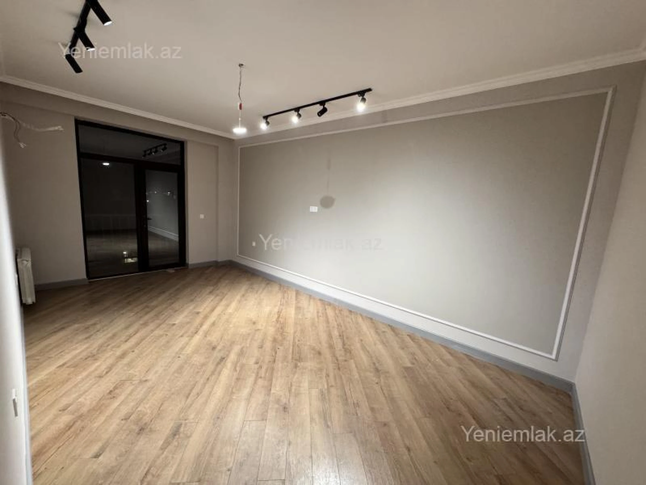 Satılır 3 otaqlı yeni tikili 110 m²