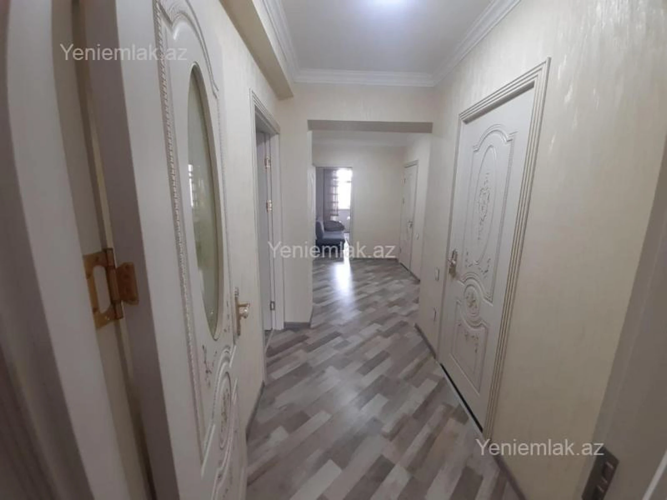Satılır 3 otaqlı yeni tikili 135 m²