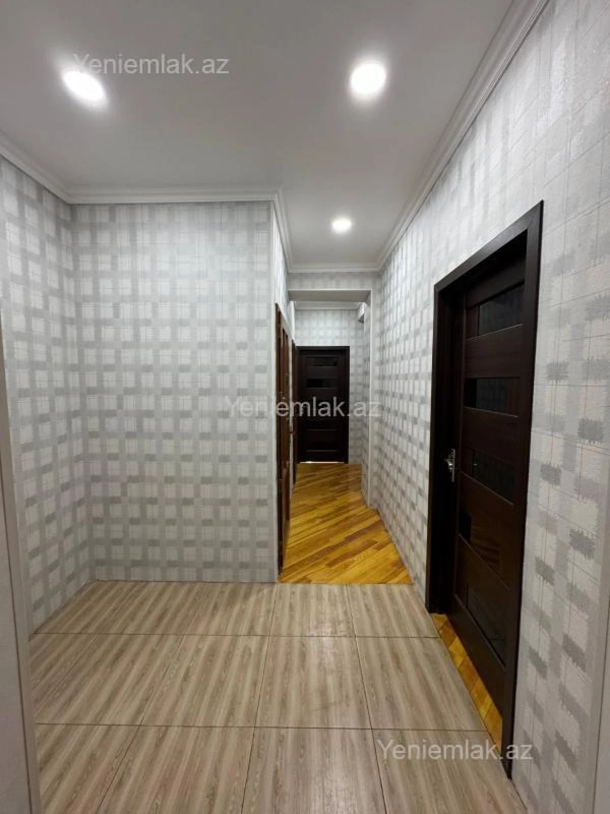 Satılır 3 otaqlı yeni tikili 75 m²