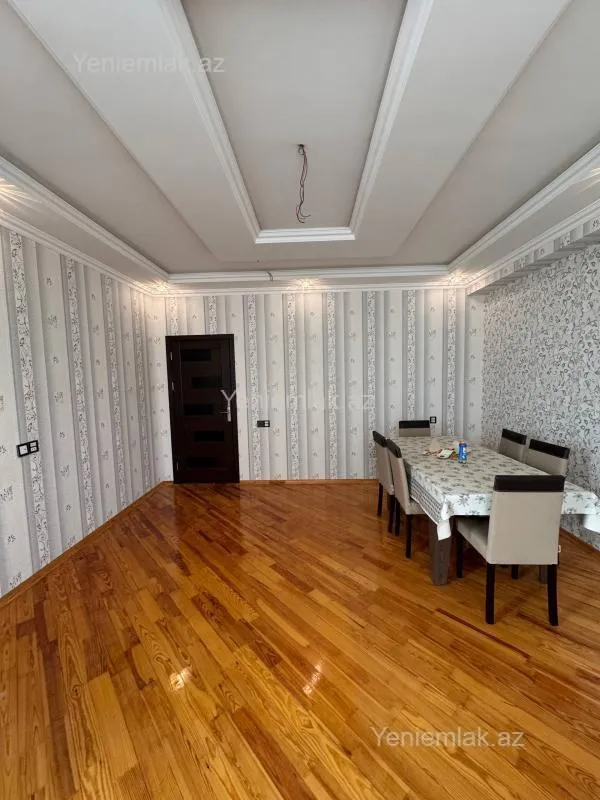 Satılır 3 otaqlı yeni tikili 75 m²