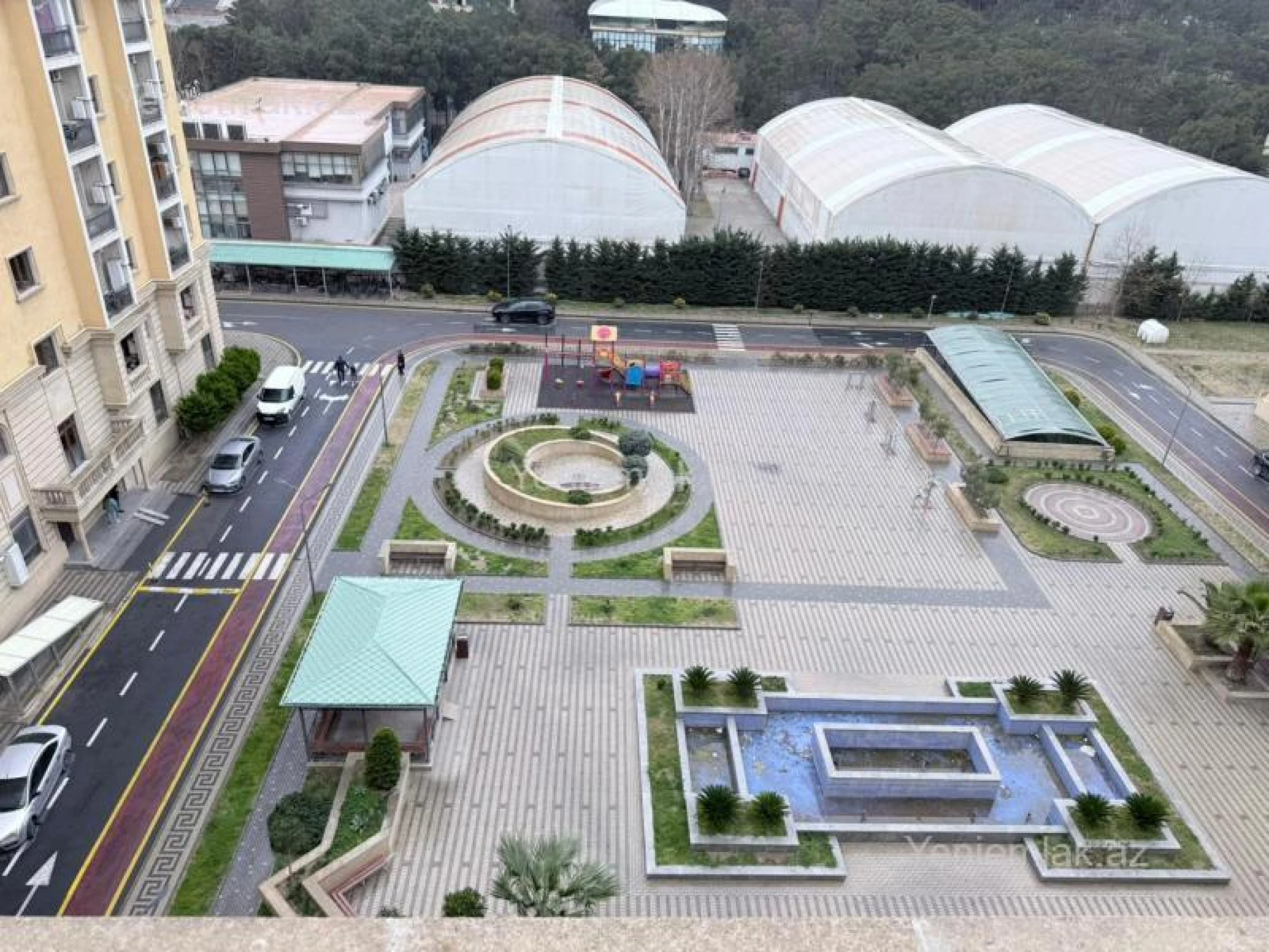 Satılır 3 otaqlı yeni tikili 120 m²