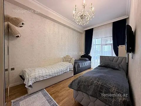 Satılır 3 otaqlı yeni tikili 120 m²