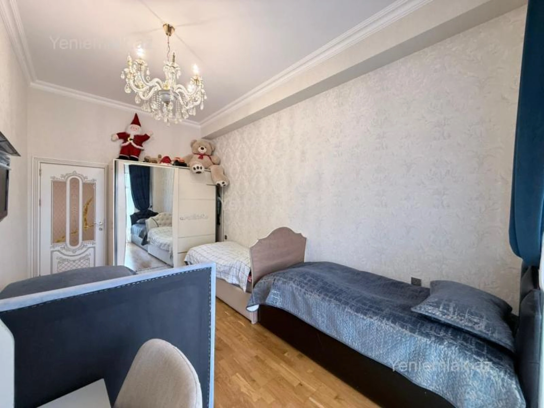 Satılır 3 otaqlı yeni tikili 120 m²