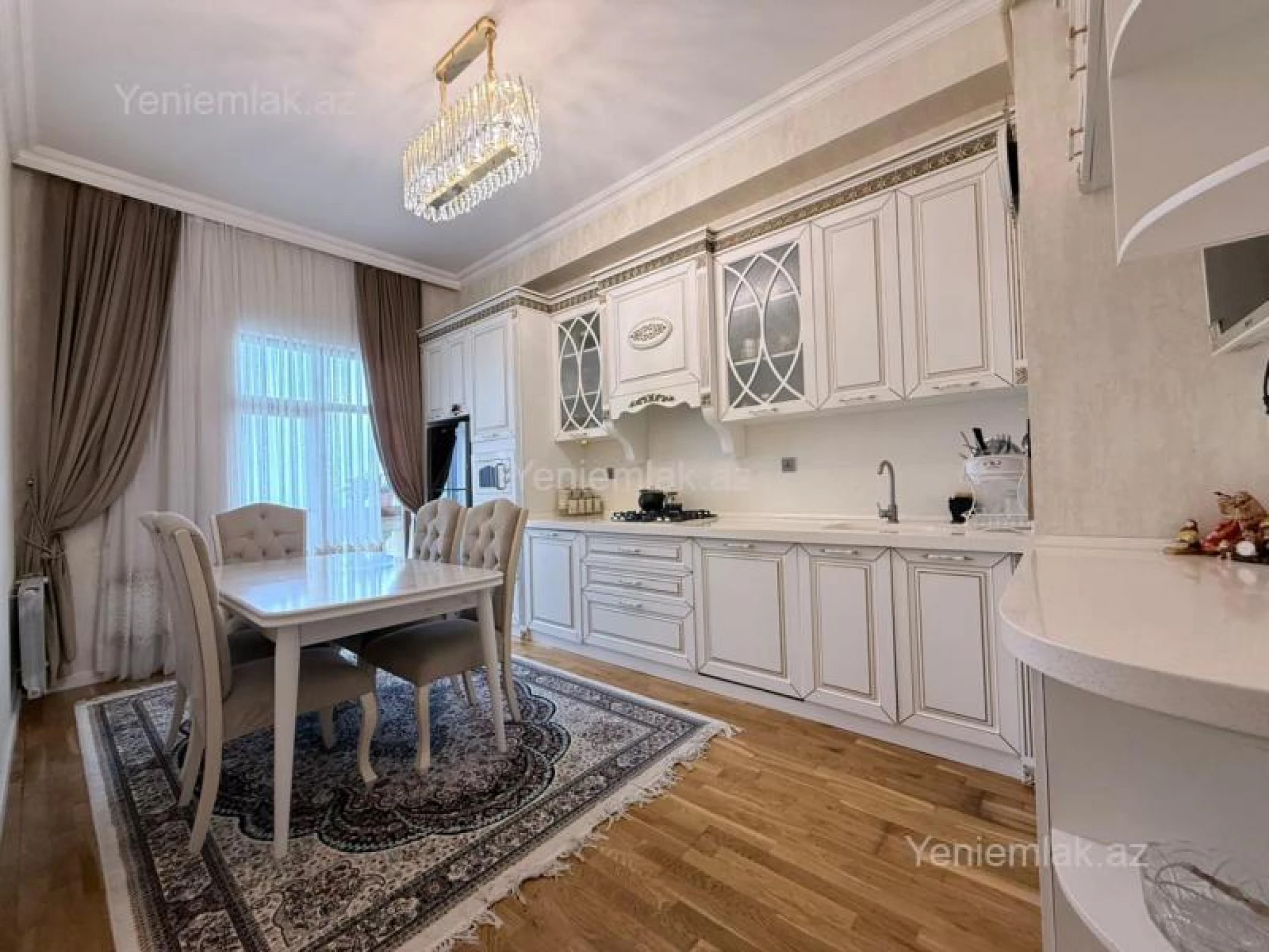 Satılır 3 otaqlı yeni tikili 120 m²