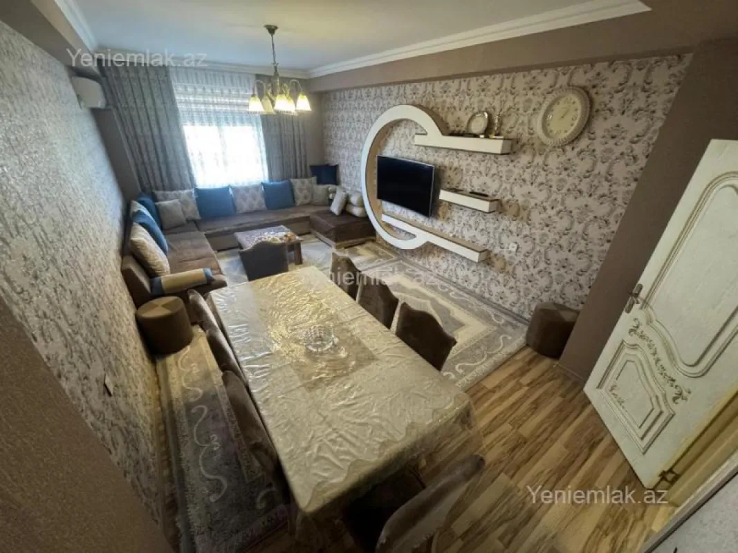 Satılır 3 otaqlı yeni tikili 83 m²