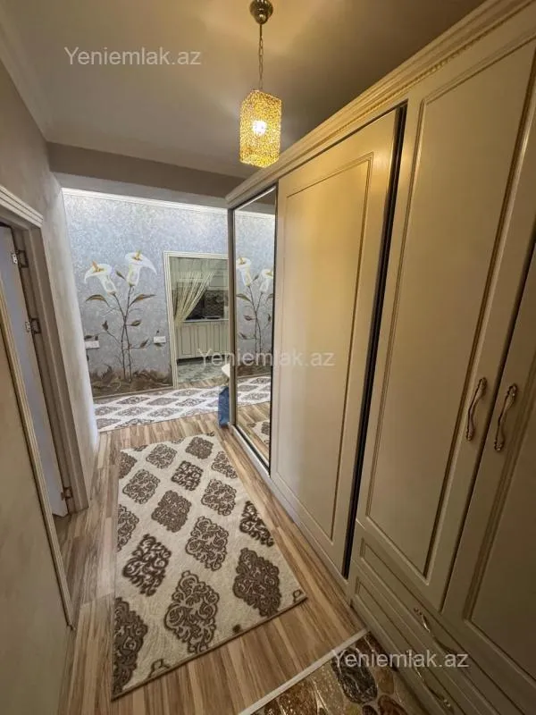 Satılır 3 otaqlı yeni tikili 83 m²