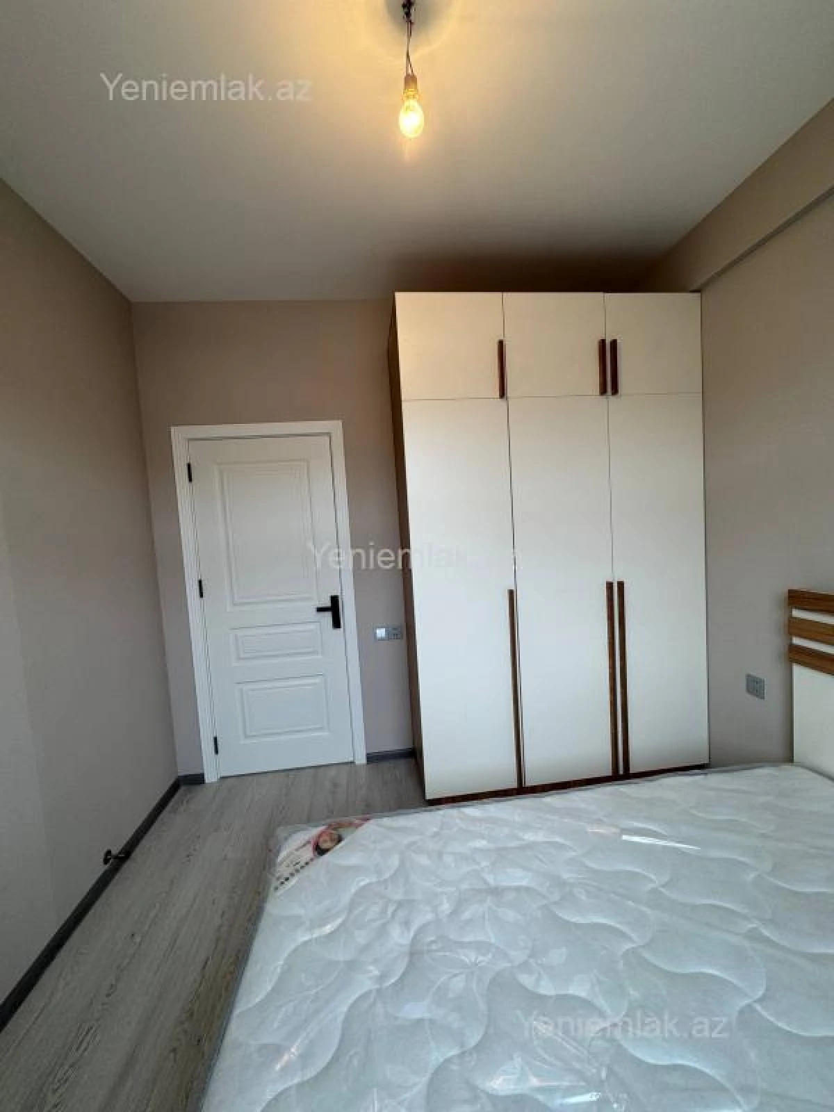 Satılır 3 otaqlı yeni tikili 54 m²