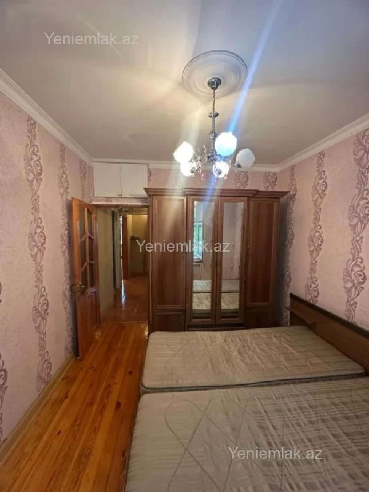 Satılır 2 otaqlı köhnə tikili 50 m²