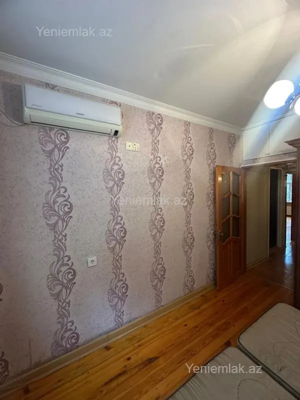 Satılır 2 otaqlı köhnə tikili 50 m²