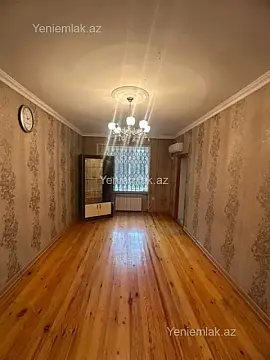 Satılır 2 otaqlı köhnə tikili 50 m²