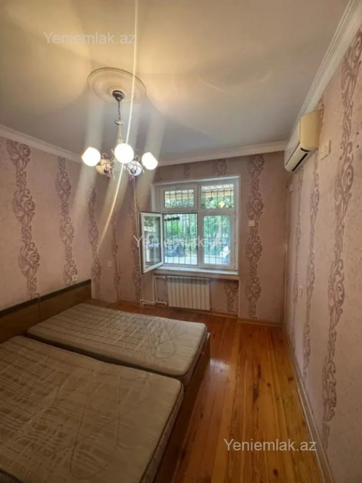 Satılır 2 otaqlı köhnə tikili 50 m²