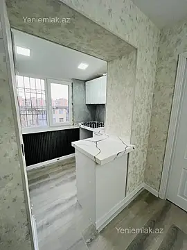 Satılır 2 otaqlı köhnə tikili 35 m²
