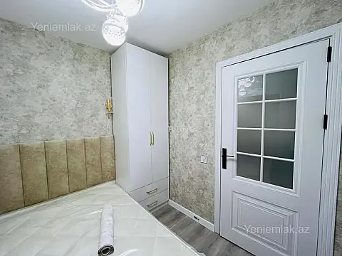 Satılır 2 otaqlı köhnə tikili 35 m²