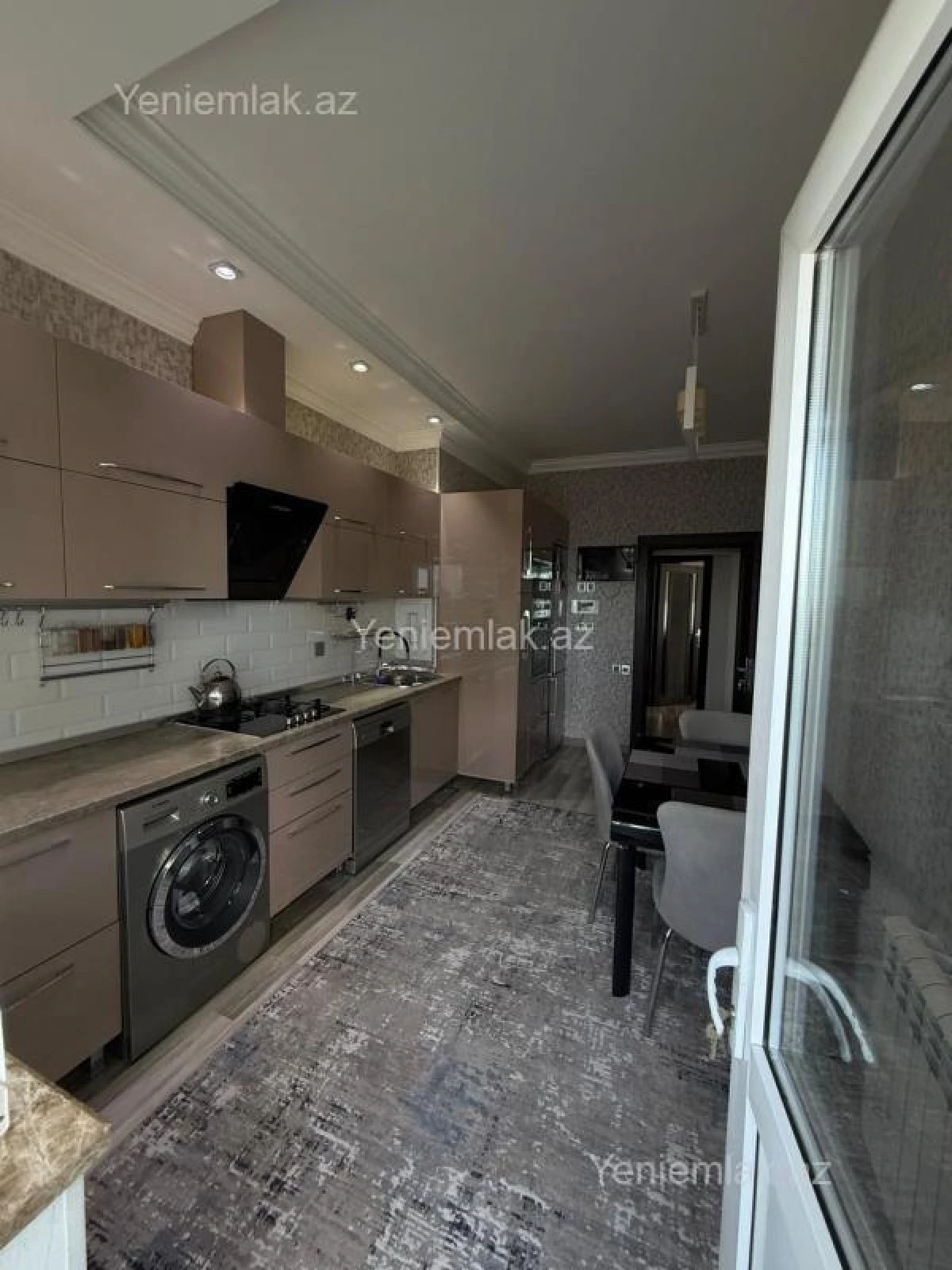 Satılır 3 otaqlı yeni tikili 110 m²