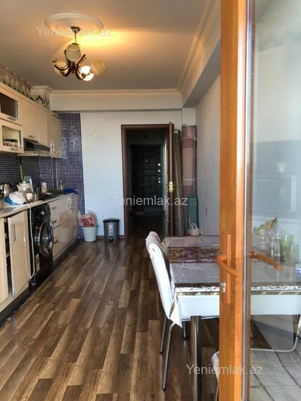 Satılır 2 otaqlı yeni tikili 105 m²