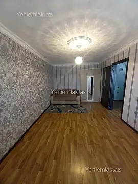 Satılır 1 otaqlı köhnə tikili 30 m²