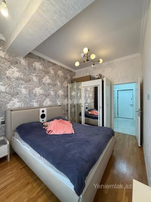 Satılır 2 otaqlı yeni tikili 45 m²