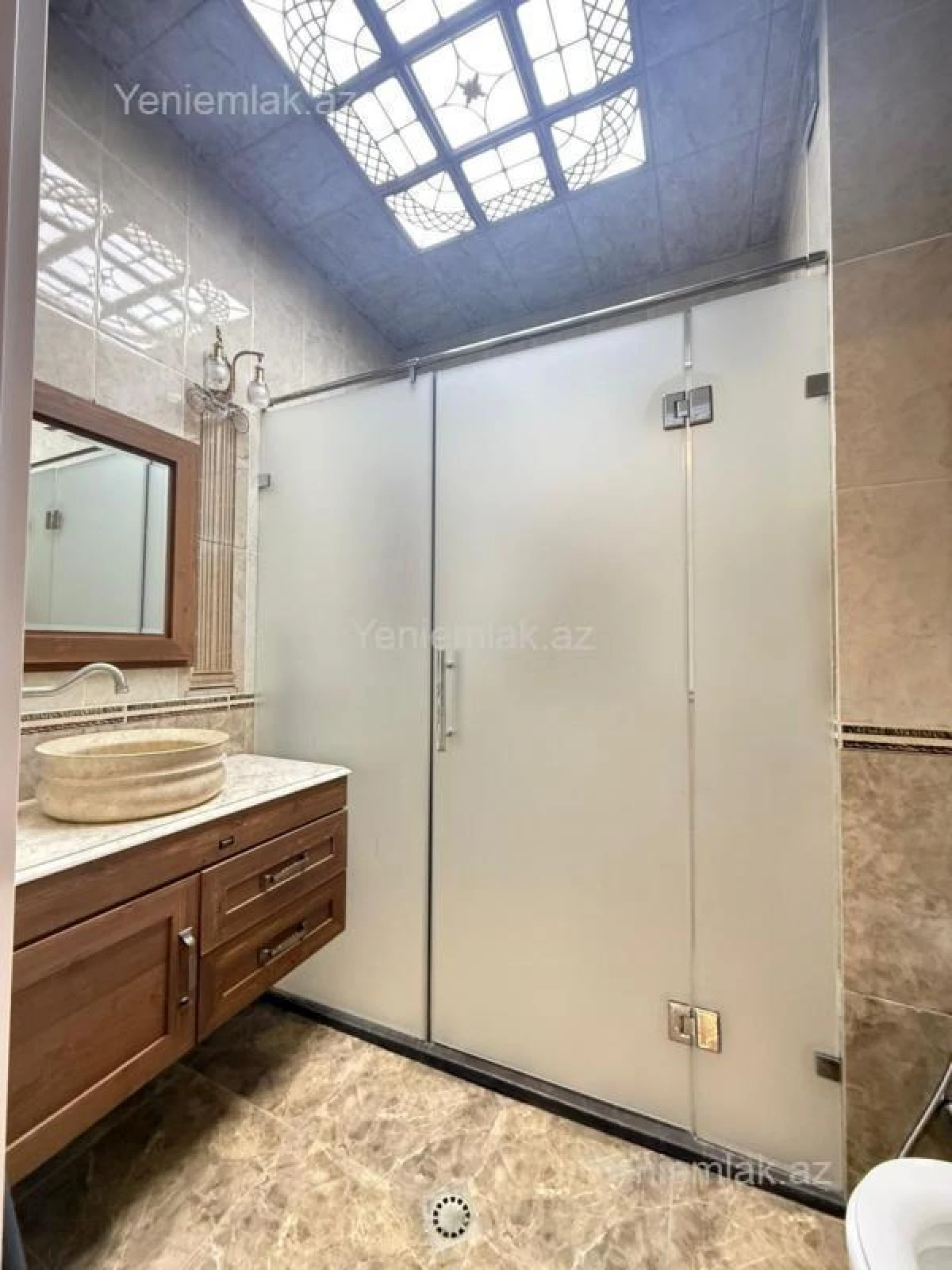 Satılır 2 otaqlı yeni tikili 95 m²