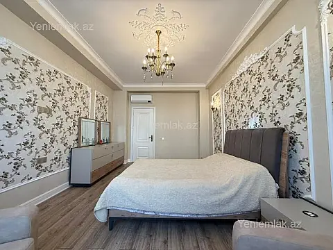 Satılır 2 otaqlı yeni tikili 95 m²