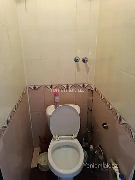 Satılır 3 otaqlı köhnə tikili 65 m²