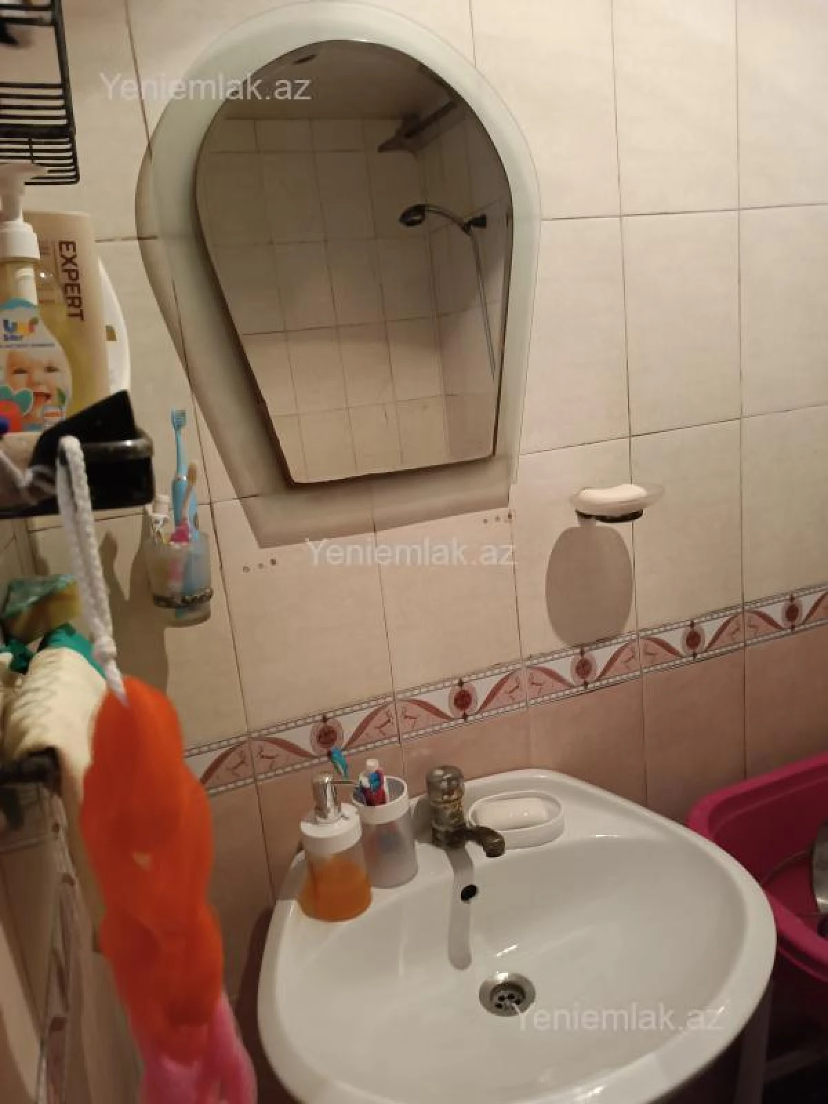 Satılır 3 otaqlı köhnə tikili 65 m²