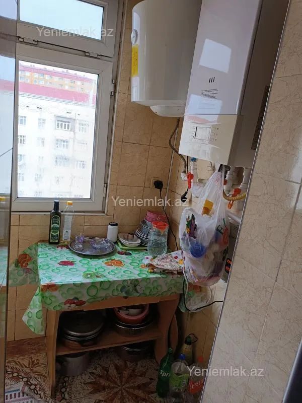 Satılır 3 otaqlı köhnə tikili 65 m²