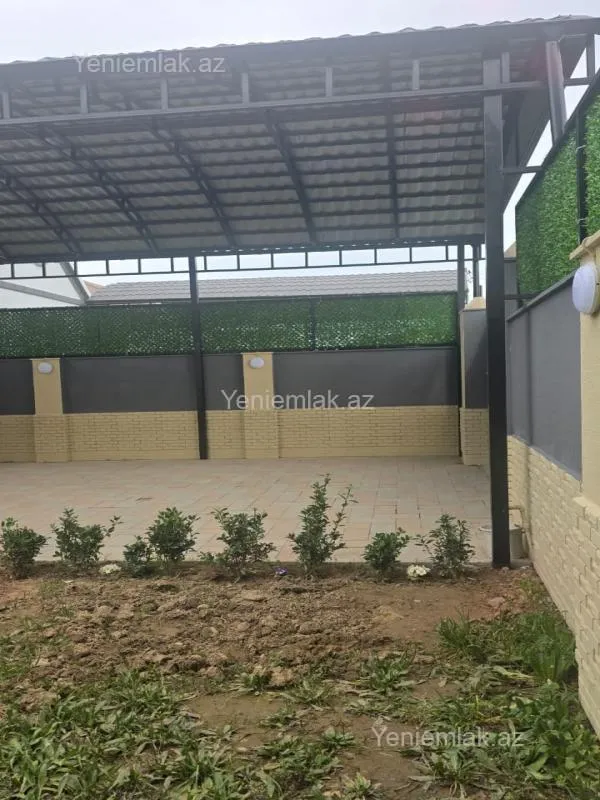 Satılır 3 otaqlı həyət evi 100 m²
