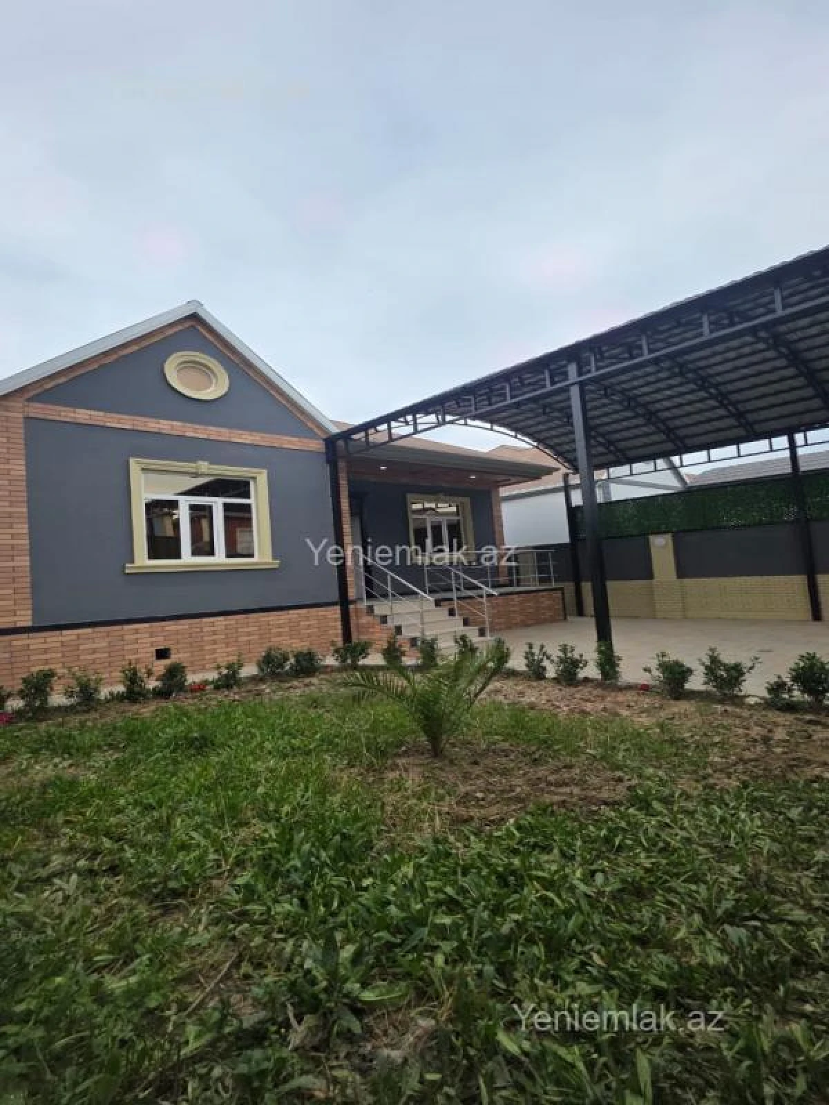 Satılır 3 otaqlı həyət evi 100 m²