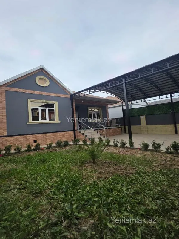 Satılır 3 otaqlı həyət evi 100 m²