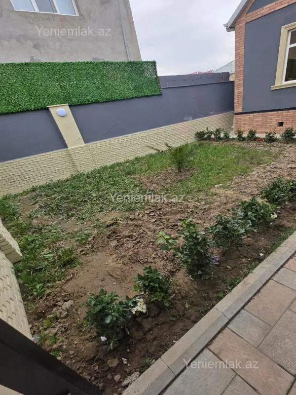 Satılır 3 otaqlı həyət evi 100 m²