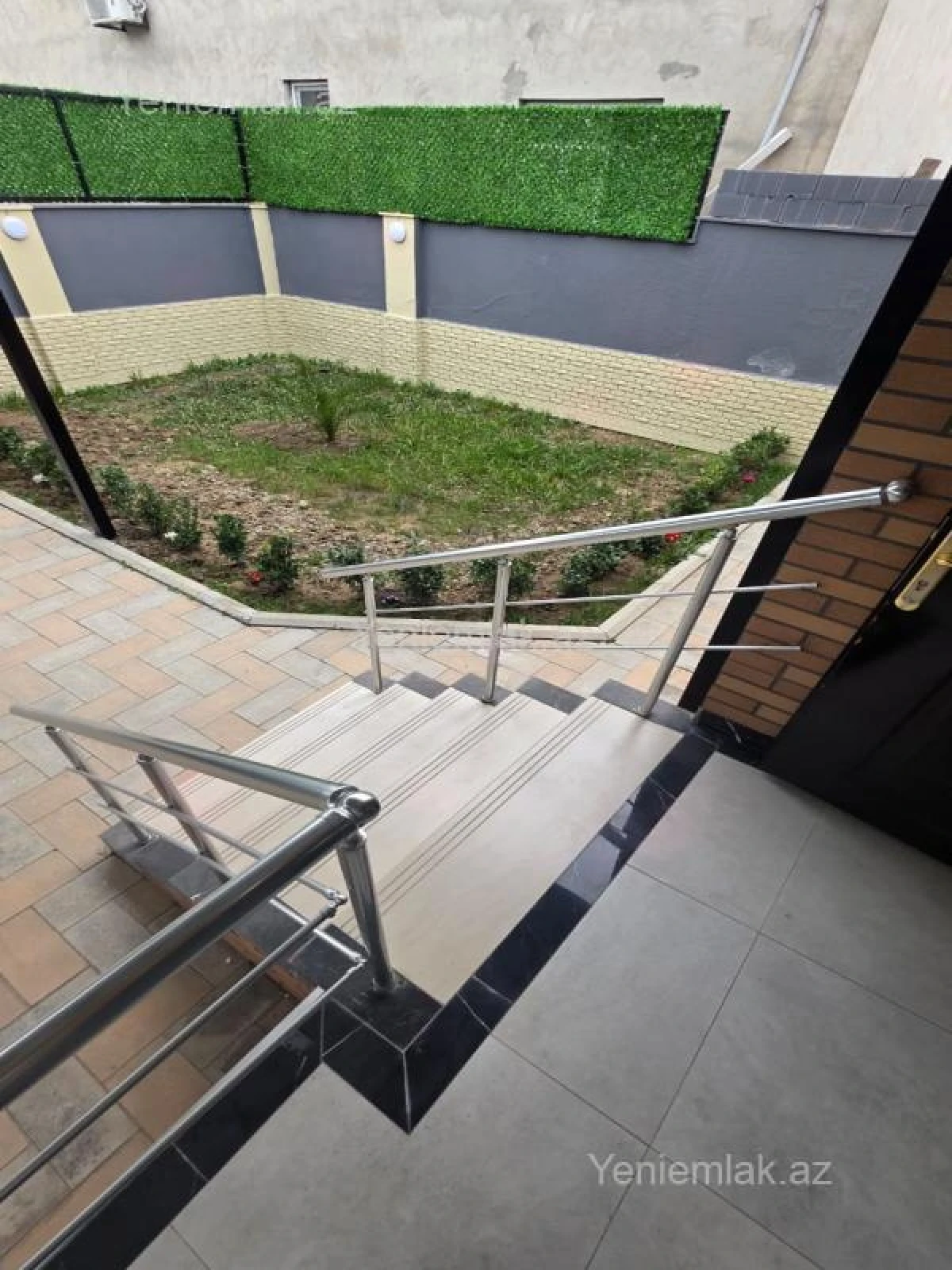 Satılır 3 otaqlı həyət evi 100 m²