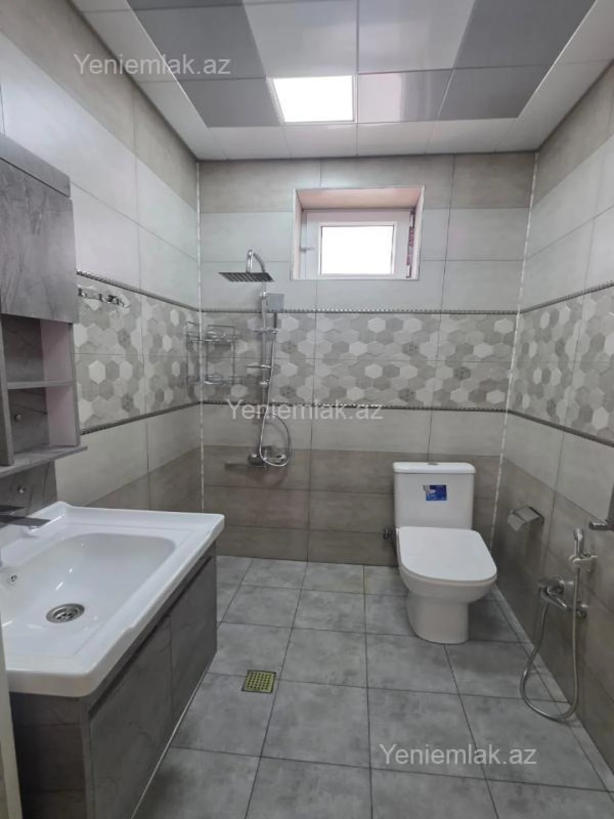 Satılır 3 otaqlı həyət evi 100 m²