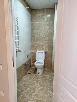Satılır 2 otaqlı yeni tikili 74 m²