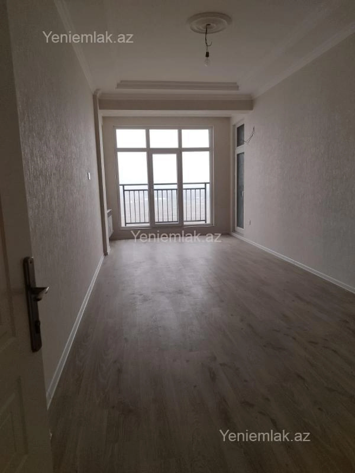 Satılır 2 otaqlı yeni tikili 74 m²