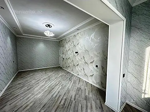 Satılır 2 otaqlı köhnə tikili 65 m²