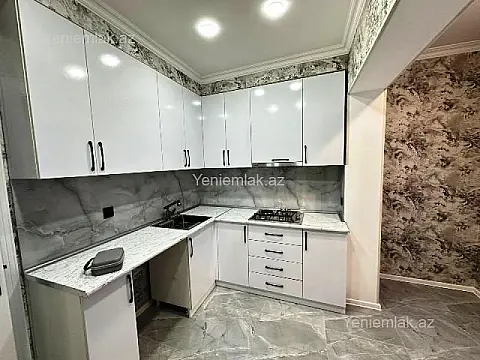 Satılır 2 otaqlı köhnə tikili 65 m² — Bakı, Nizami 2 otaq 65.00 m²