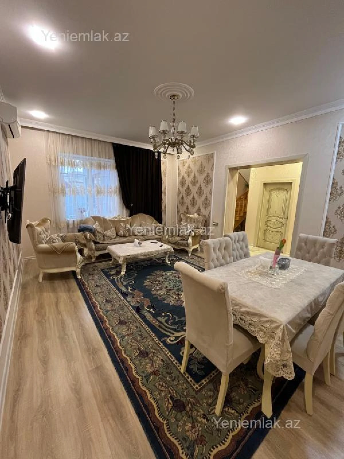 Satılır 6 otaqlı həyət evi 200 m²