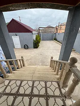 Satılır 6 otaqlı həyət evi 200 m²