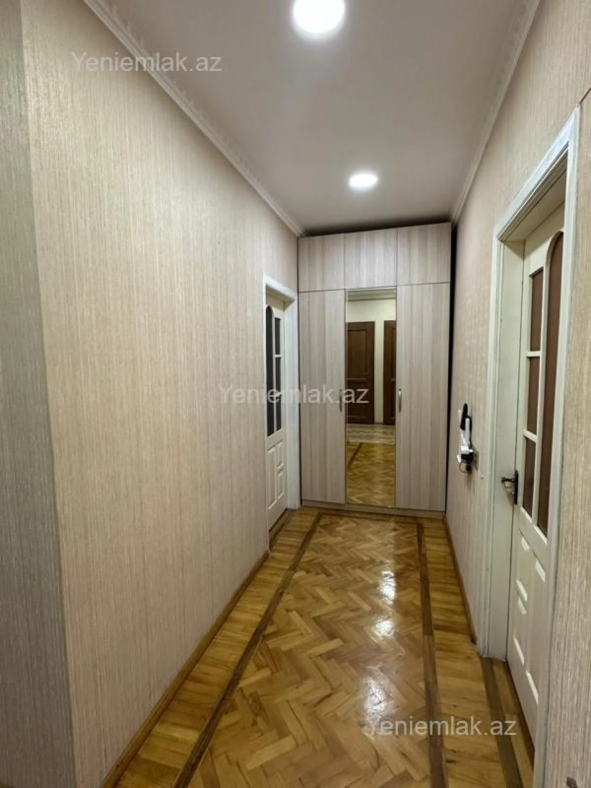 Satılır 3 otaqlı köhnə tikili 60 m²