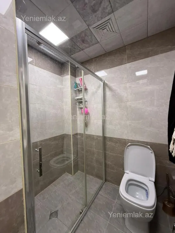 Satılır 2 otaqlı yeni tikili 45 m²