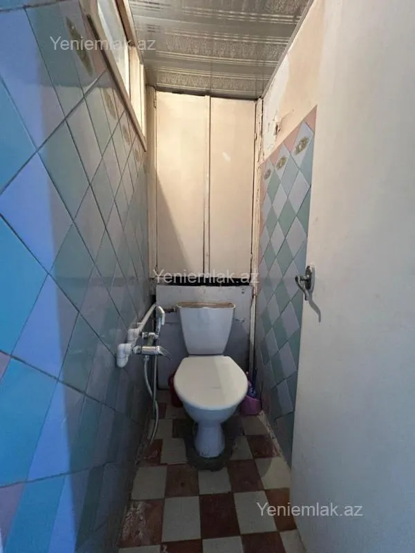Satılır 3 otaqlı köhnə tikili 85 m²