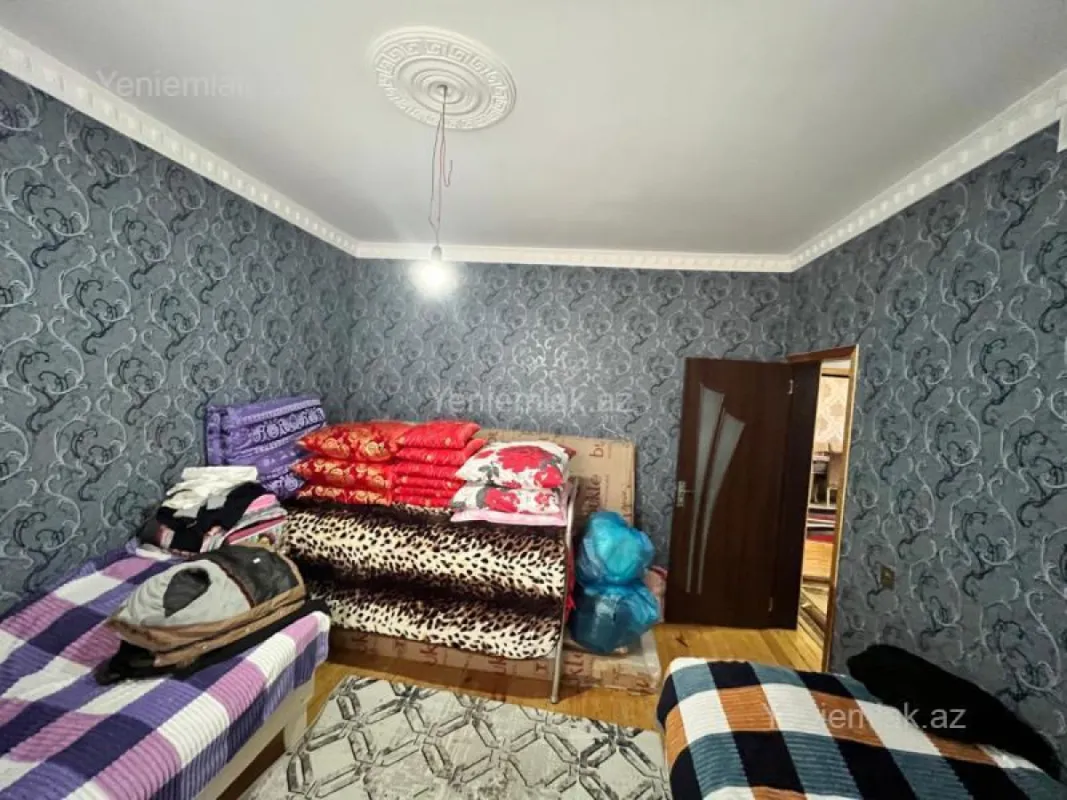 Satılır 3 otaqlı həyət evi 100 m²