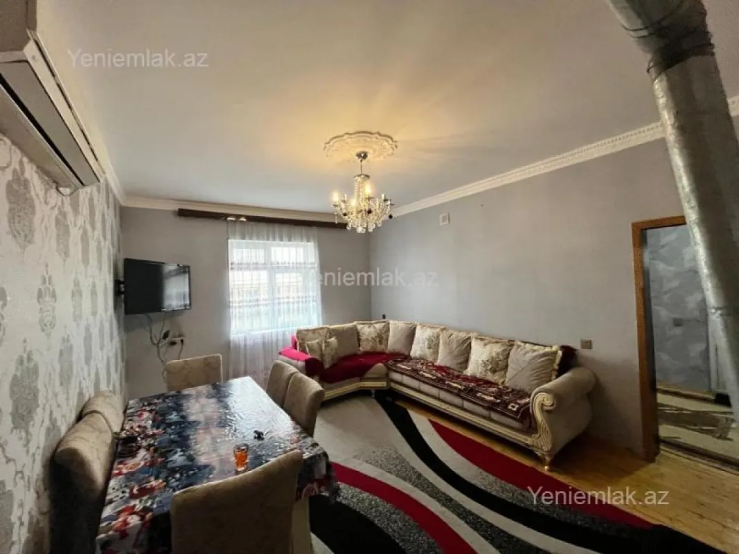 Satılır 3 otaqlı həyət evi 100 m²