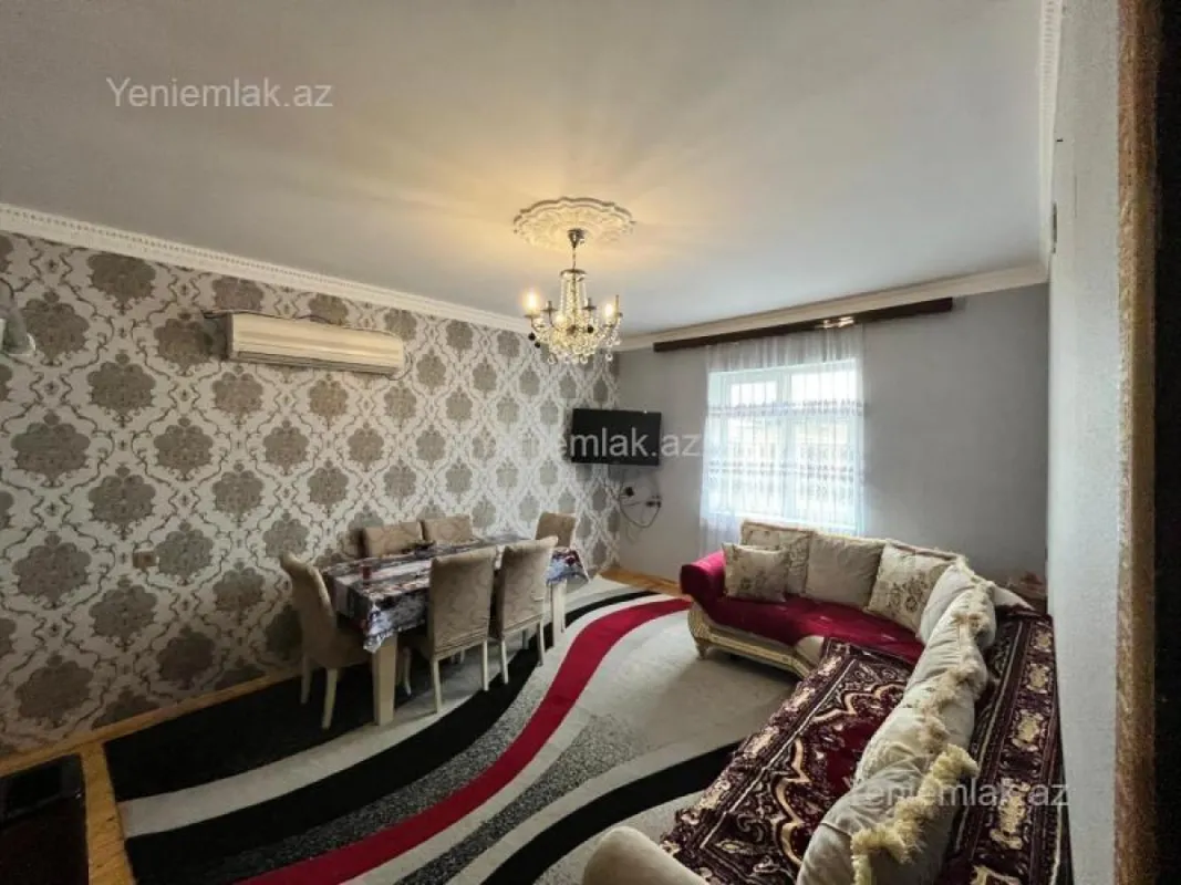 Satılır 3 otaqlı həyət evi 100 m²