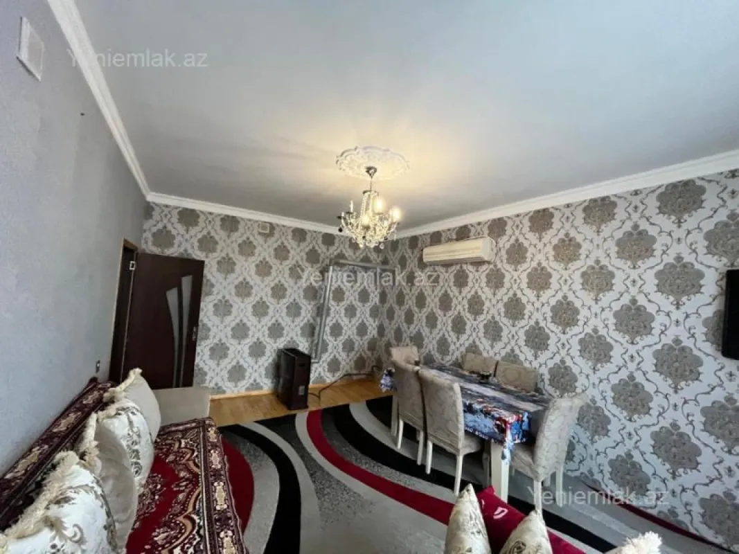 Satılır 3 otaqlı həyət evi 100 m²