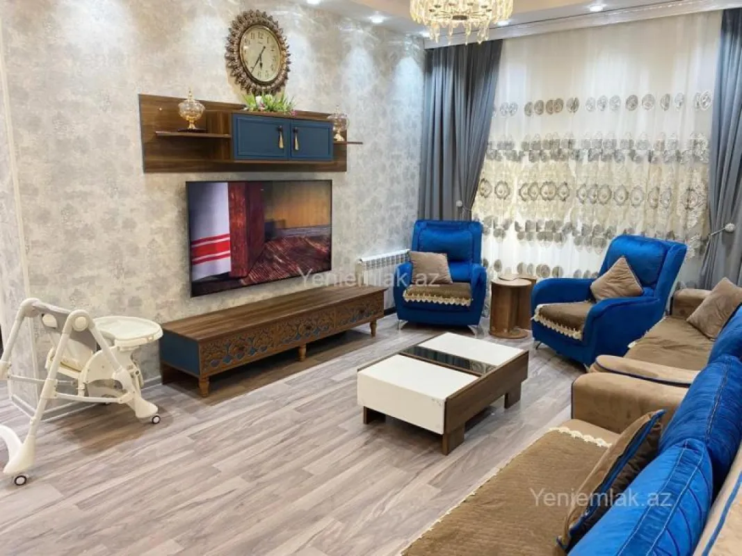 Kirayə verilir 4 otaqlı yeni tikili 148 m²
