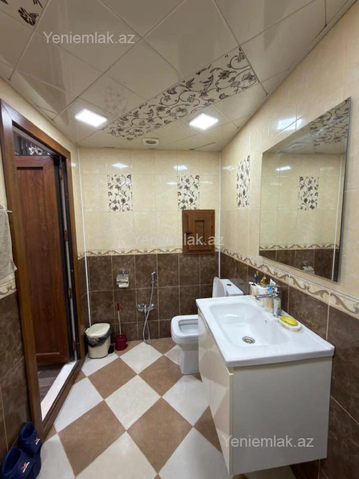 Satılır 3 otaqlı yeni tikili 82 m²